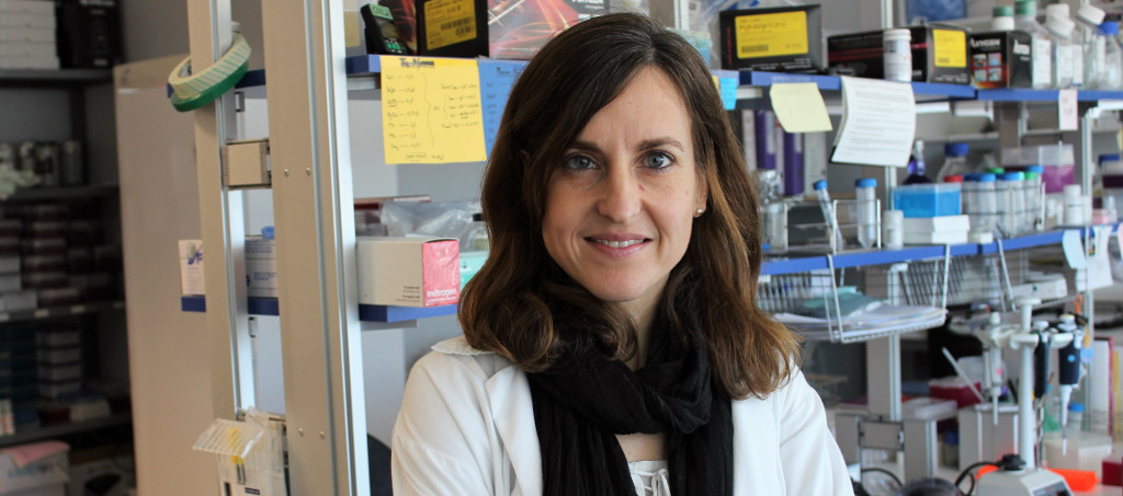 Regina Rodrigo obtiene una ayuda del Colegio de Farmacéuticos de Sevilla por una investigación sobre terapia para la retinosis pigmentaria