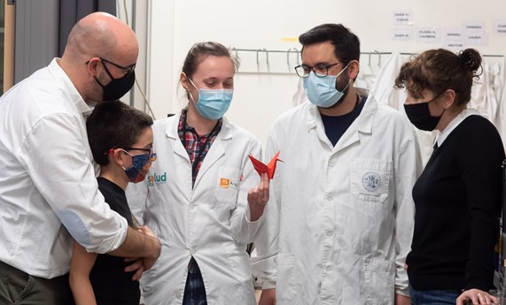 "1000 grullas de papel contra el cáncer", el reto de investigadores del CIBER-BBN y la Universidad de Zaragoza