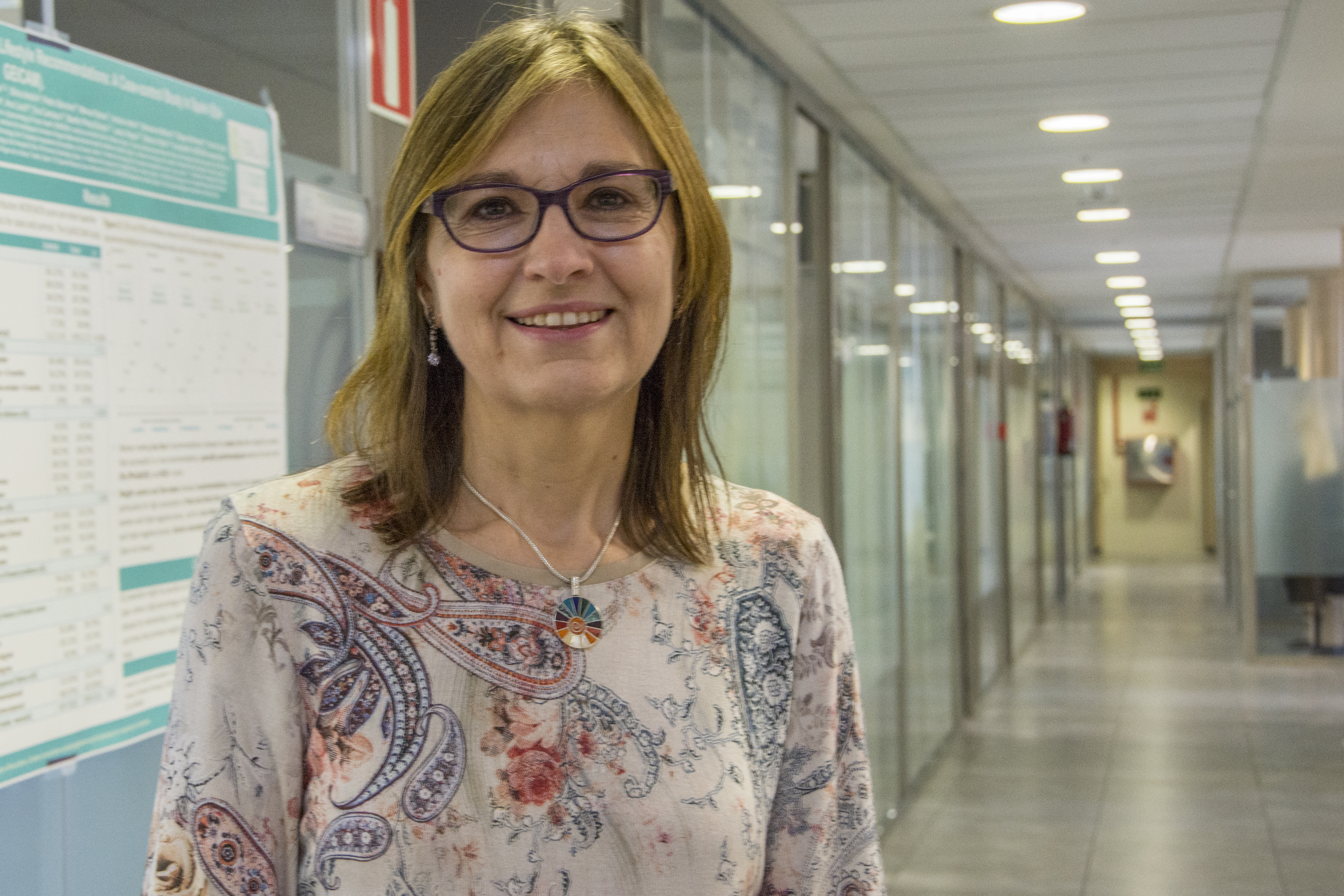 El alcohol, especialmente el que se consume en la adolescencia, está asociado con un mayor riesgo de desarrollar cáncer de mama