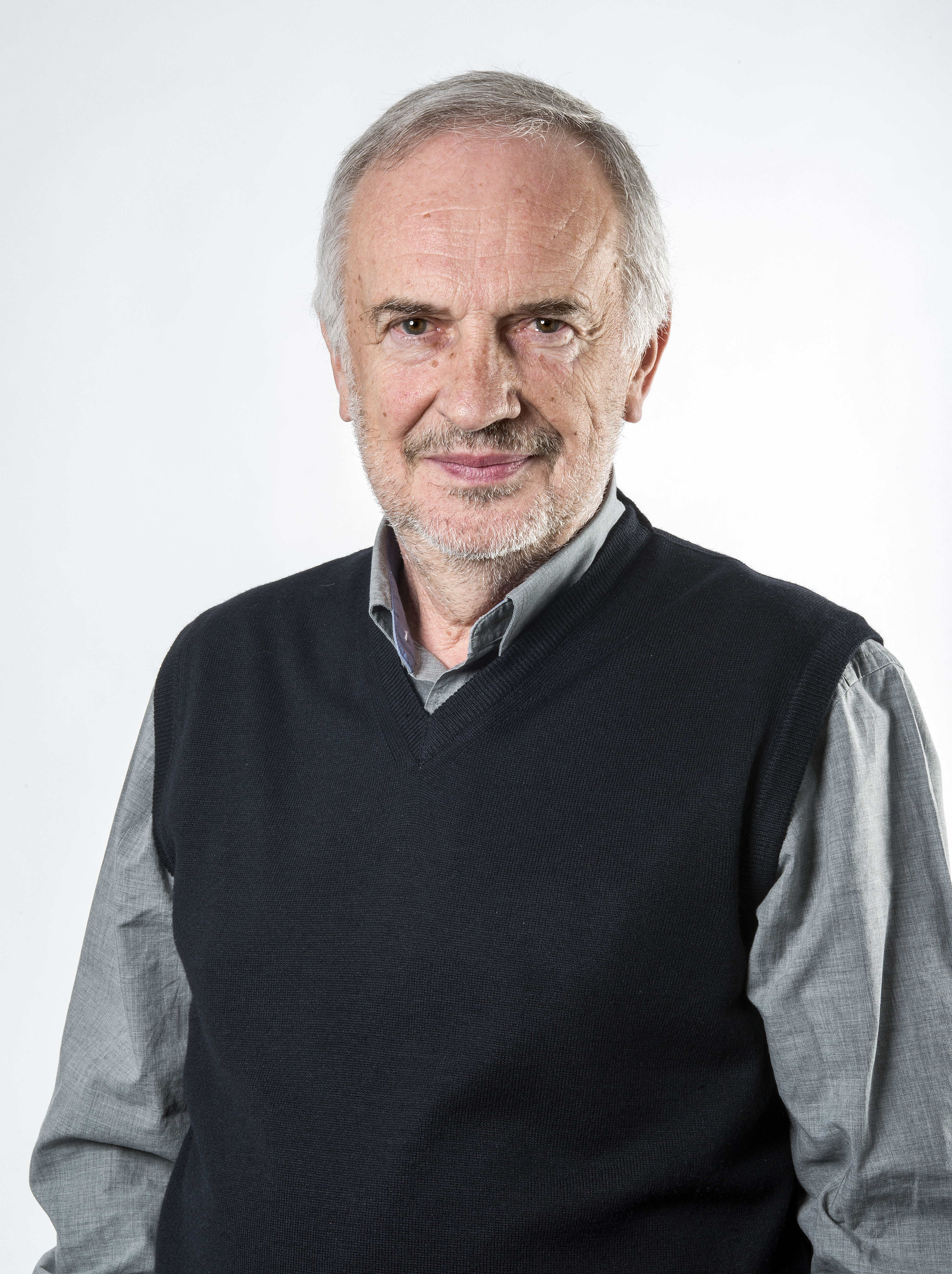 Las grasas insaturadas del aceite de oliva y de los frutos secos bajan los triglicéridos y reducen la resistencia a la insulina